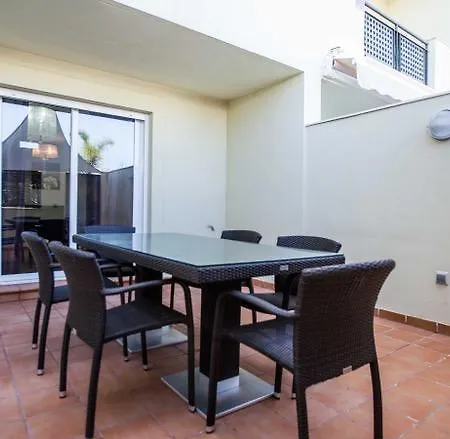 Cozy Townhouse In El Madronal Costa Adeje (Tenerife)